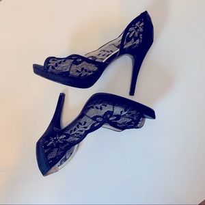 LuLu Townsend Black Lace and Satin Stiletto